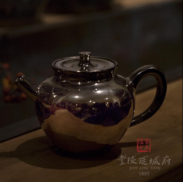 小桃壺│24K純白金釉桃 3